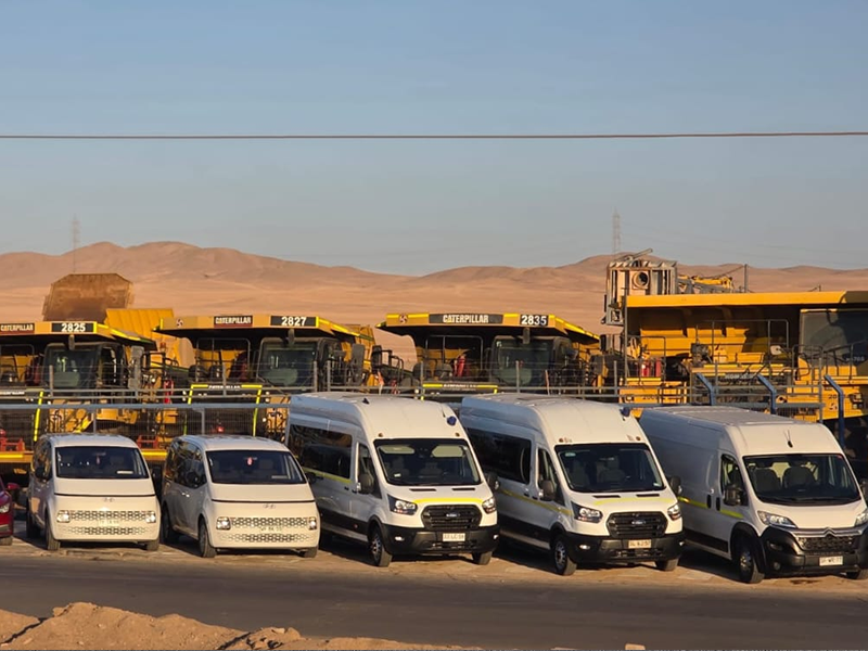 Vehículos Hauler con equipamiento de seguridad minera